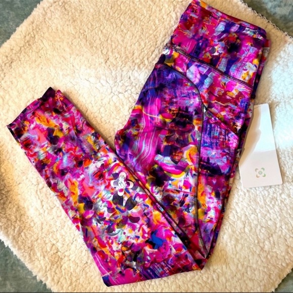 Lululemon 2021 SeaWheeze Fast and Free Tight, 23”; Flash Floral Multi; S… - Picture 1 of 6